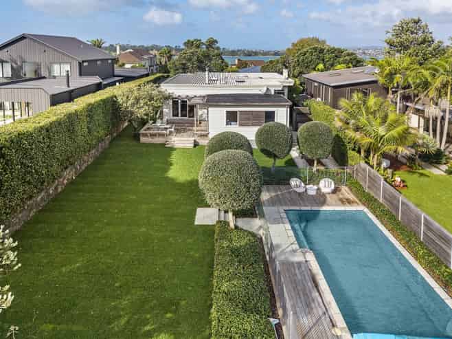 272 Riddell Road, Glendowie