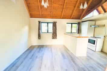 12A Killarney Avenue, Torbay