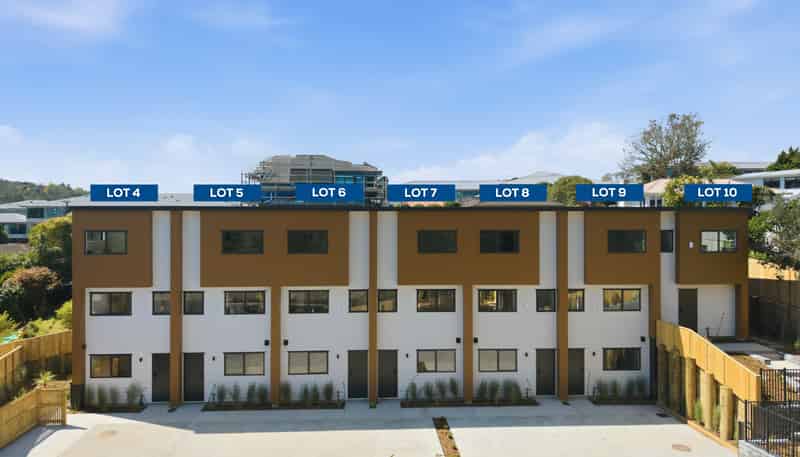 Lot 6 & 7/6 & 8 Embassy Place, Glenfield