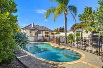 10 Homer Street, Stoke