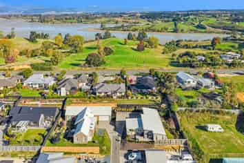 71 Les Wakefield Road, Mapua