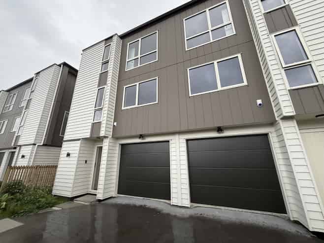 3/36 Halsey Road, Manurewa