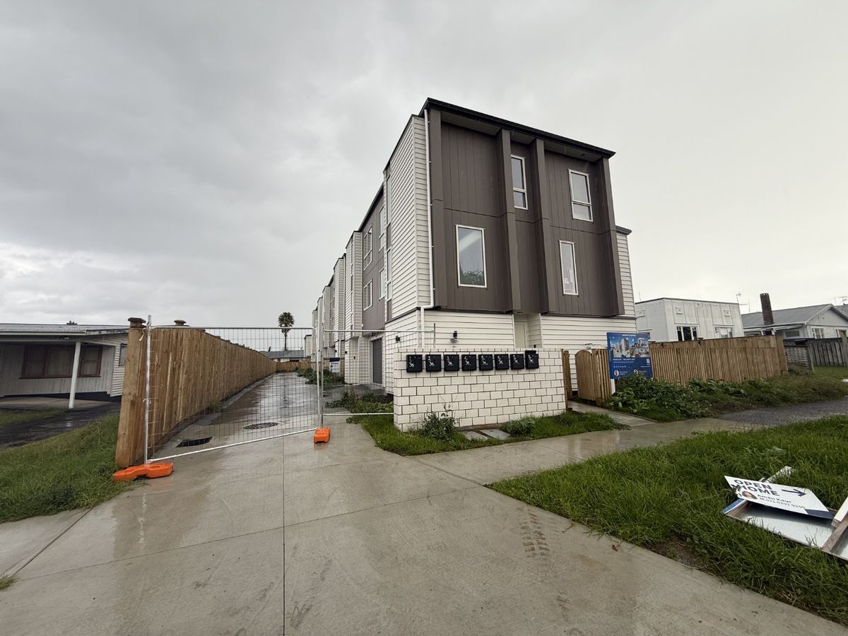 Lovely Brand New Home Manurewa - Ansicht 2