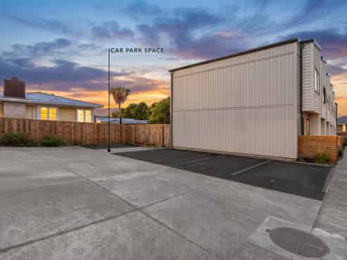5/9 Flanshaw Road, Te Atatu South