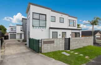 44a Blakeborough Drive, Forrest Hill