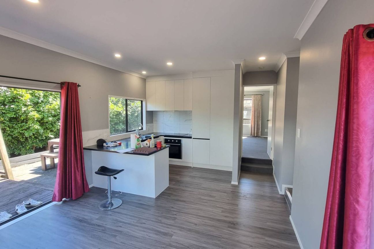 Recently Renovated Peaceful Home for Rent - Vista 6