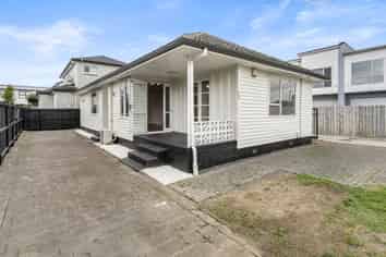 169 Russell Road, Manurewa