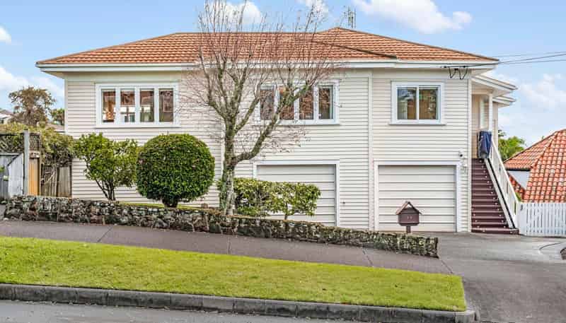 60 Maskell Street, Saint Heliers