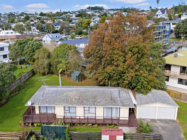 10 Walton Street, Red Beach