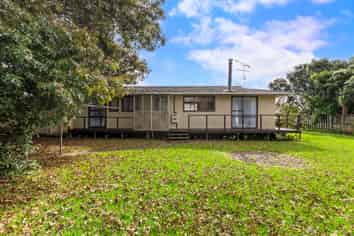 10 Walton Street, Red Beach