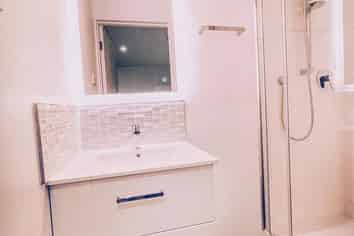 Auckland - Address withheld