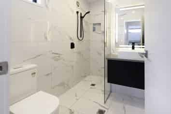 19 Janet Street, Sunnyhills