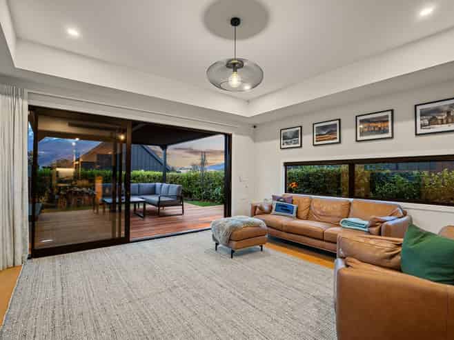 28 McAdam Drive, Jacks Point