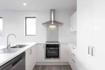 20A Rhonda Avenue, Deanwell