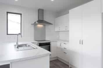 20A Rhonda Avenue, Deanwell