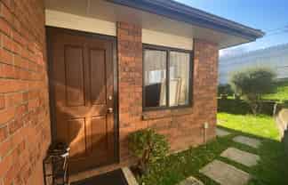 2/31A Hilltop Road, Flat Bush