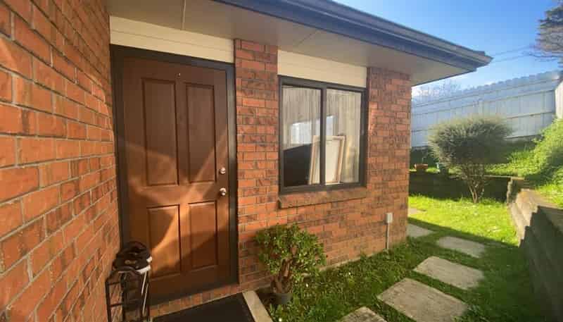 2/31A Hilltop Road, Flat Bush