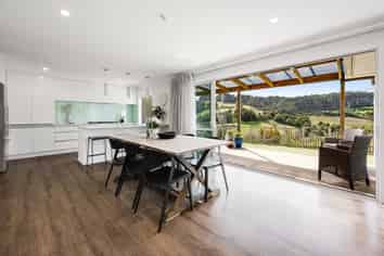 22 Jeroboam Loop, Kumeu