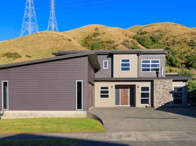 11 Yarnbrook Grove, Churton Park