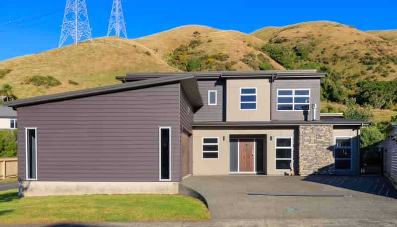 11 Yarnbrook Grove, Churton Park