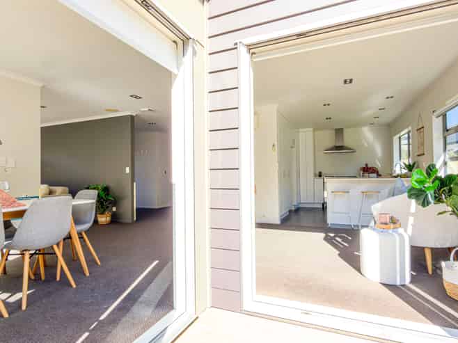 11 Yarnbrook Grove, Churton Park