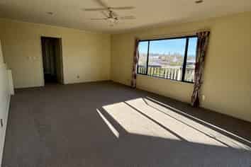 6 Lingfield Place, Richmond