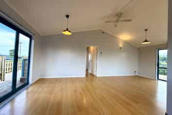 26 Manukau Road, Raglan