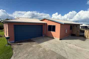 26 Manukau Road, Raglan