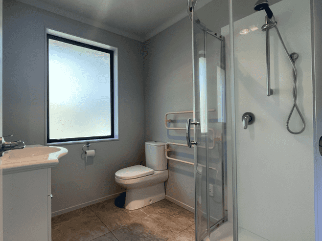 28 Kowi Lakes Drive, One Tree Point