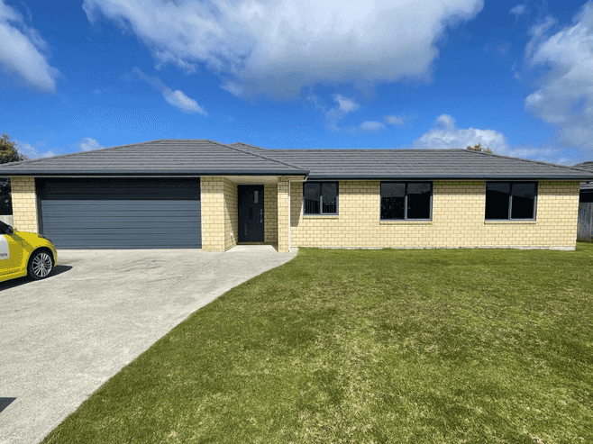 28 Kowi Lakes Drive, One Tree Point