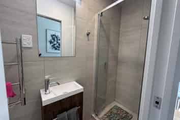 66/666B Great South Road, Ellerslie