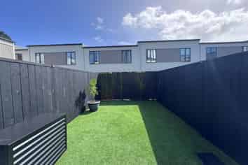 66/666B Great South Road, Ellerslie