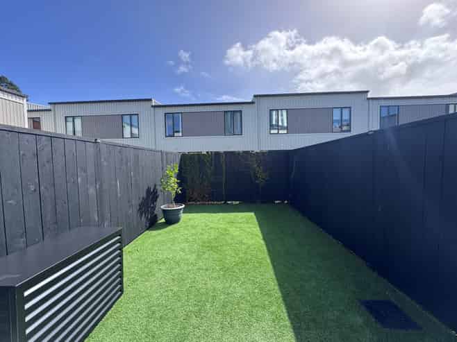 66/666B Great South Road, Ellerslie