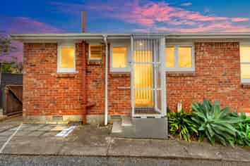 1/34a Parr Road South, Point Chevalier