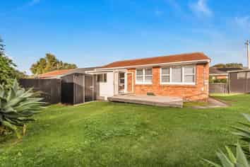 1/34a Parr Road South, Point Chevalier