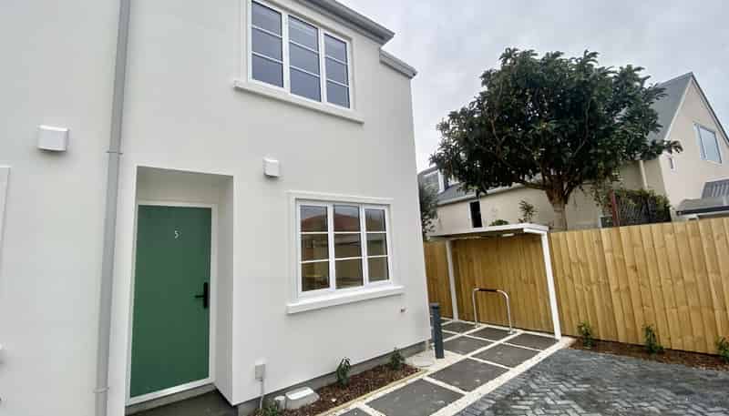 5/15 Berwick Street, Saint Albans