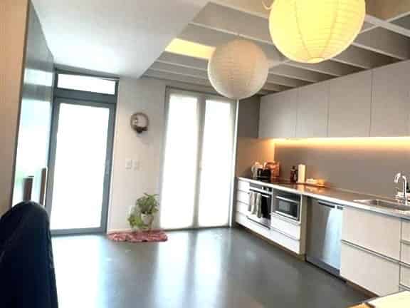 1/383 Adelaide Road, Newtown