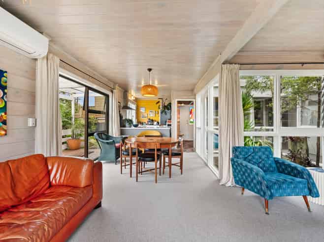 65 Russell Road, Kensington