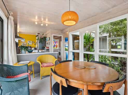 65 Russell Road, Kensington