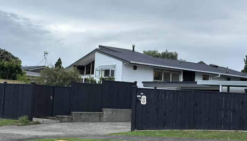 3 Veale Road, Frankleigh Park