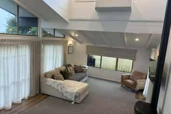 3 Veale Road, Frankleigh Park