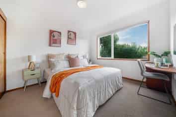 2/114 Eban Avenue, Hillcrest