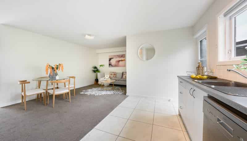 1b/114 Eban Avenue, Hillcrest