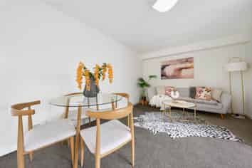 1b/114 Eban Avenue, Hillcrest