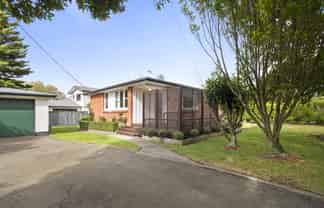30 Norfolk Crescent, Feilding