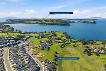  8 Whale Bay Rise, Gulf Harbour