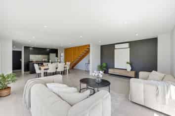 111d Woodglen Road, Glen Eden