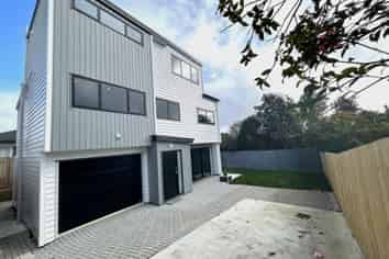 239E Blockhouse Bay Road, Avondale