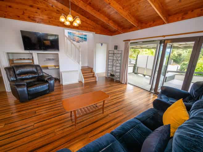 463 State Highway 10, Cable Bay