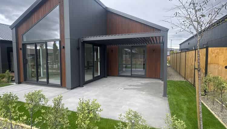 15 Hadley Place, Cromwell